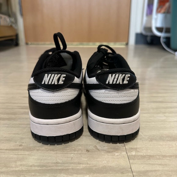 Nike Dunks - Picture 4 of 4